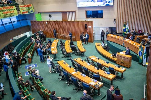 dbca3407-3084-5a81-d984-cbf15eed7586.jpeg Câmara Legislativa aprova criação do Parque Distrital Lobo-Guará