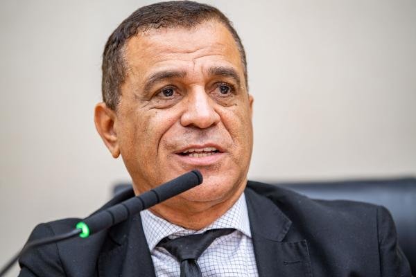fa4fed0e-65c3-fbd0-4d01-9b3551a7b16a.jpeg Família Sarkis será homenageada em solenidade na CLDF