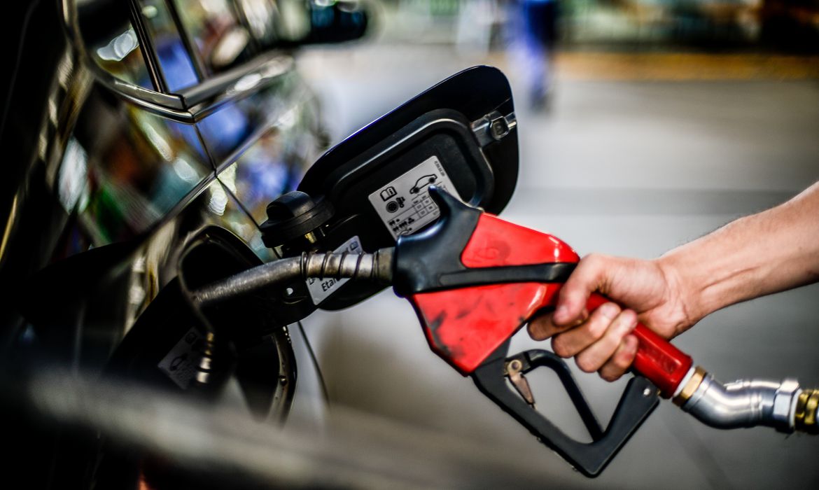 gasolina.jpg