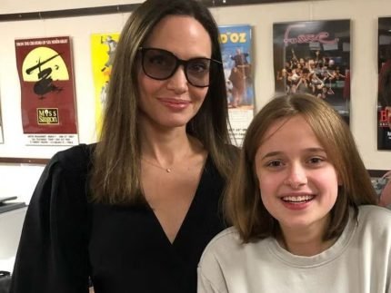 Angelina-e-Vivienne-Jolie-430x323.jpg