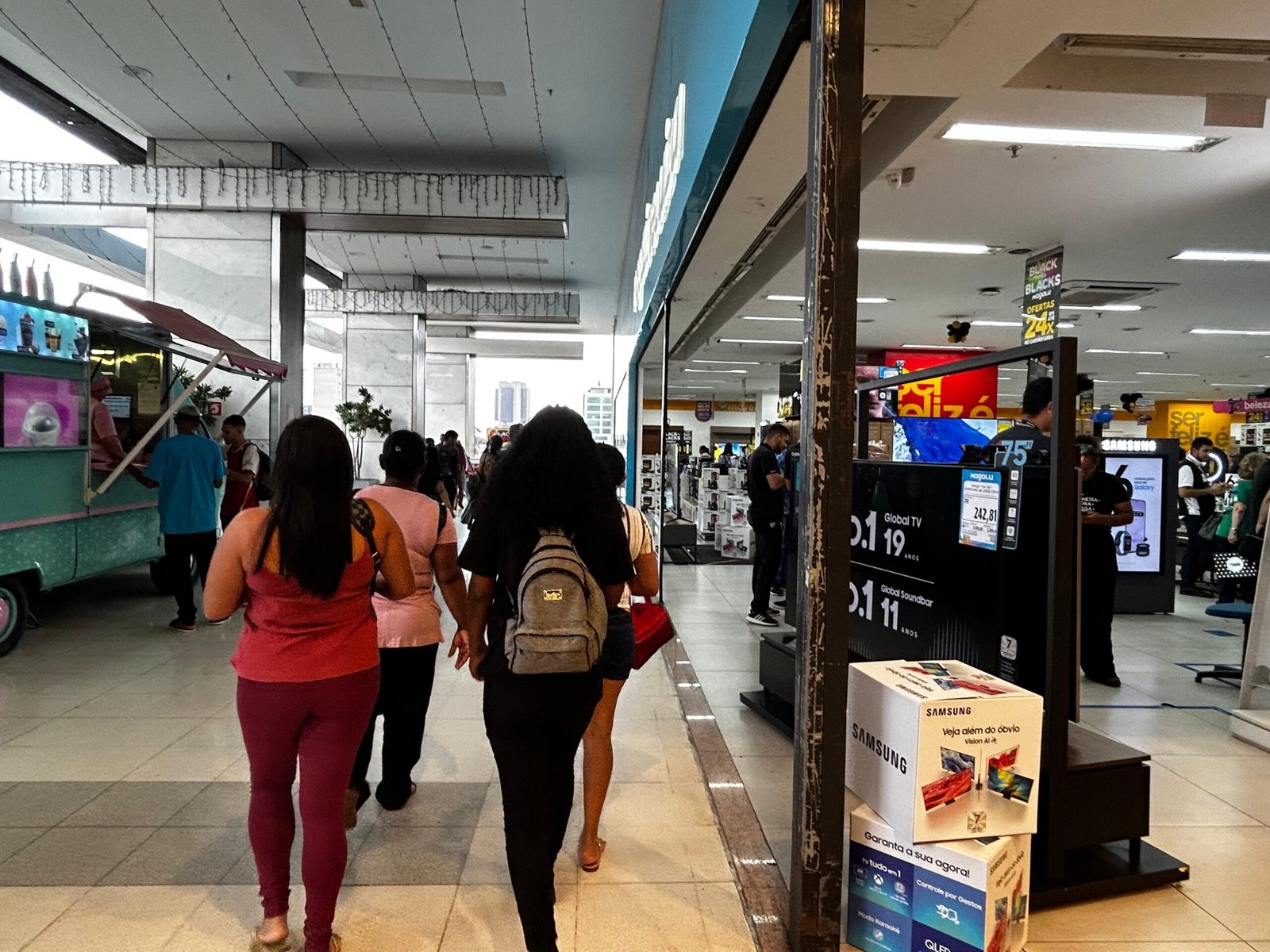 Black-Friday-movimenta-comercio-do-DF-com-adesao-total-e-expectativa-de-alta-nas-vendas-creditos-Dan.jpeg