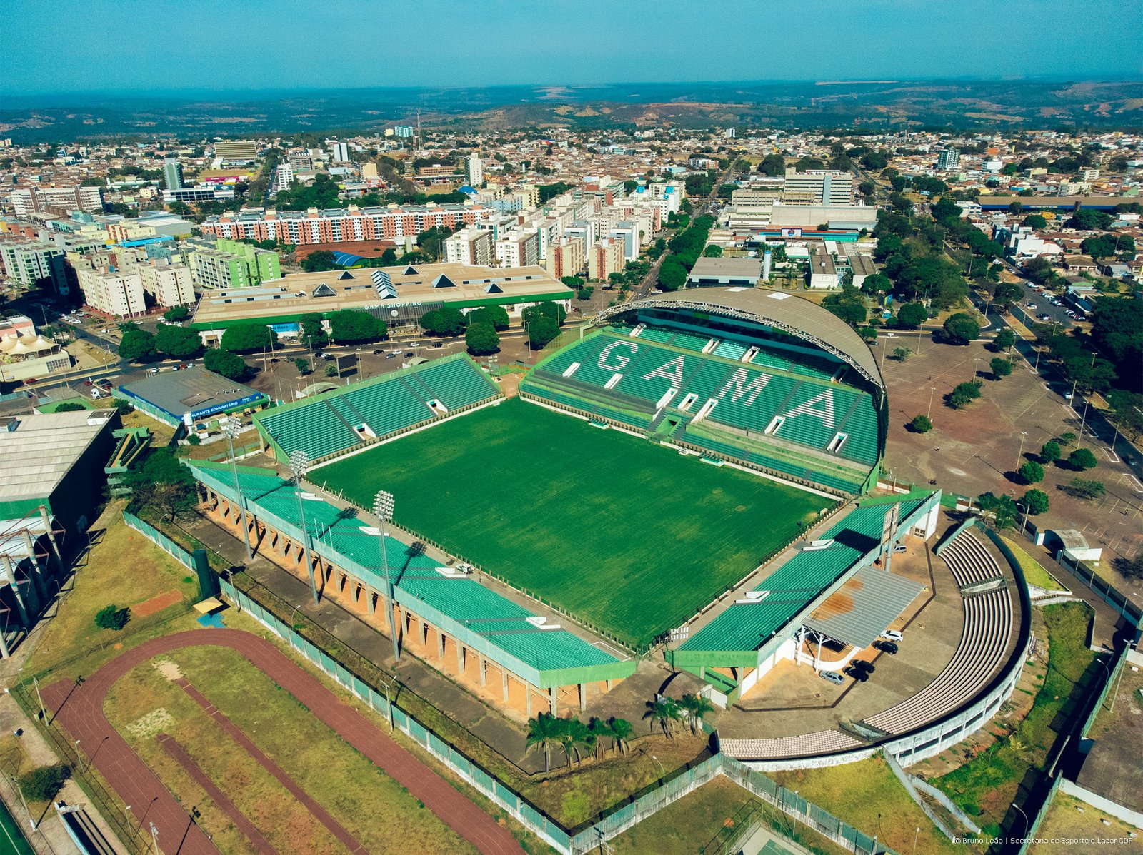 19.07-Estadio-Bezerrao-3.jpg