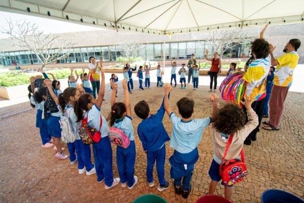 Projeto Infância Cidadã é destaque no programa Giro Distrital
