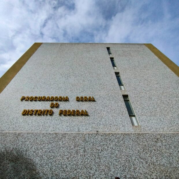 Fachada-PGDF-620×620.jpg.jpeg Fachada-PGDF-620x620.jpg.jpeg