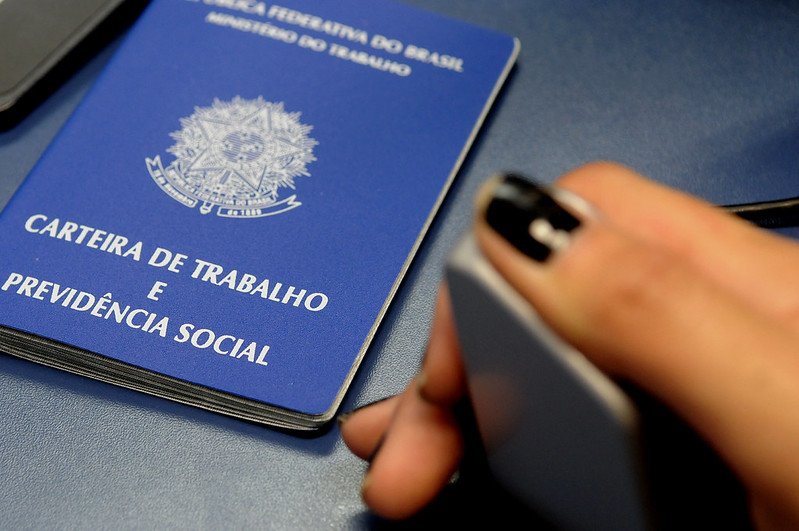 carteirA-DE-TRABALHO.jpg carteirA-DE-TRABALHO.jpg
