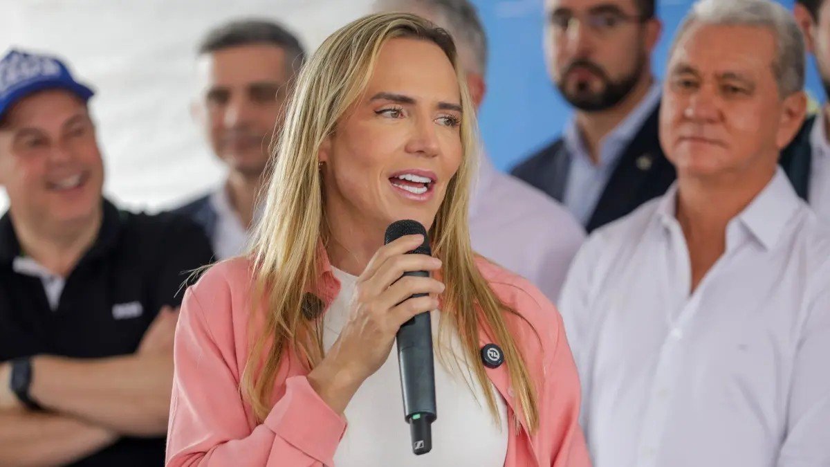 celina-leao-foto-matheus-borges-agencia-brasilia.jpg.jpg celina-leao-foto-matheus-borges-agencia-brasilia.jpg.jpg