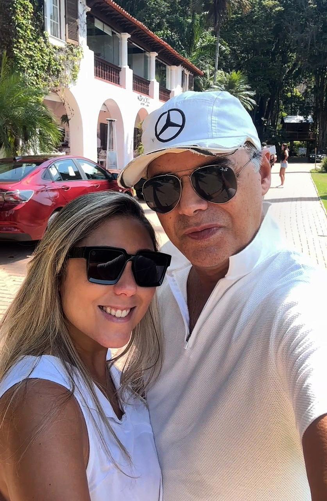 Entre brindes, sabragem e música: Vinicius Roseira celebra nova idade na serra fluminense