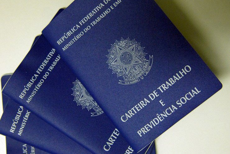Agências do trabalhador oferecem 1,3 mil vagas no DF