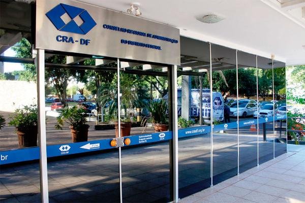 CLDF realiza sessão solene em homenagem ao Dia do Administrador na terça (8)
