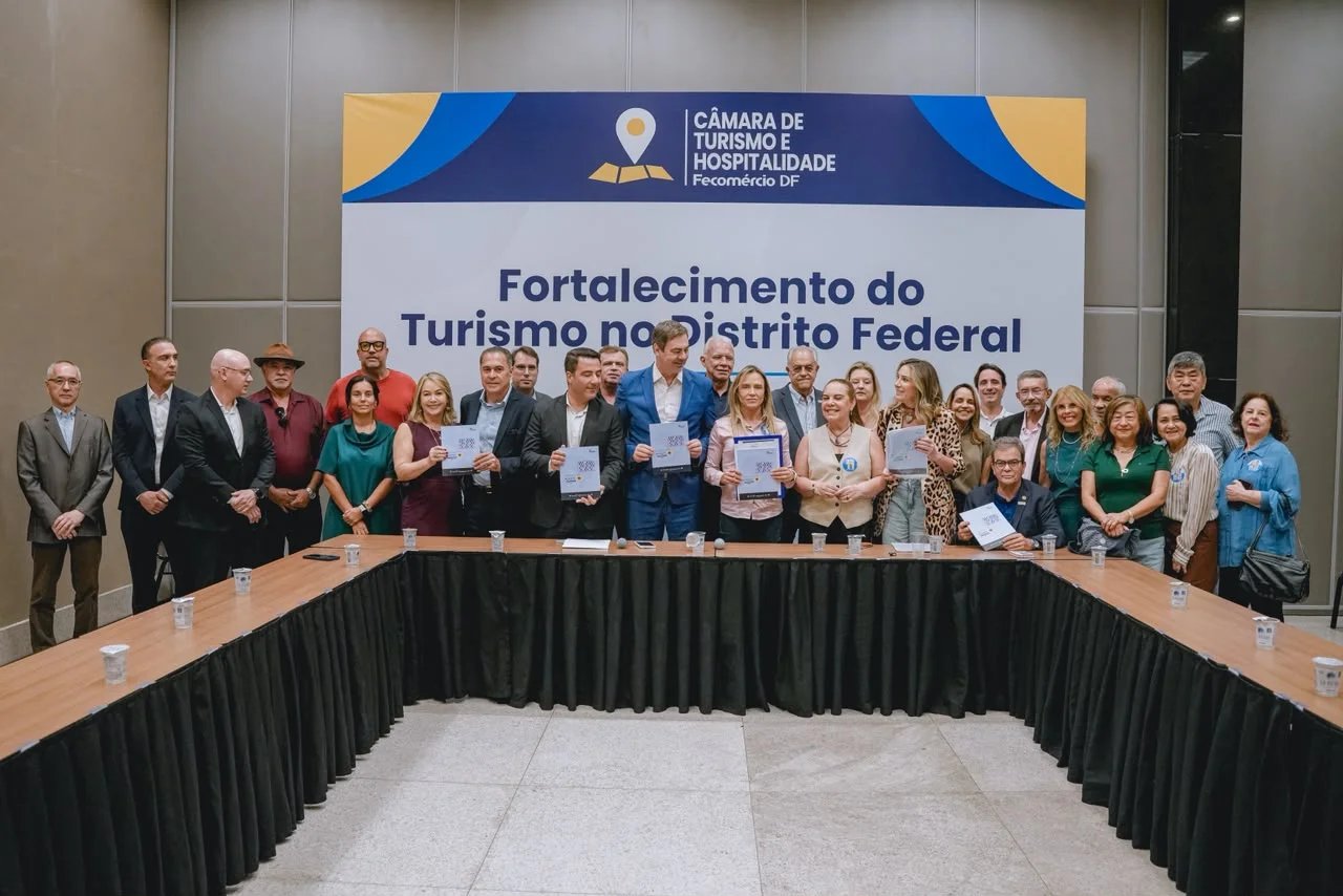 Governadora Celina Leão — Gustavo Rocha Vice